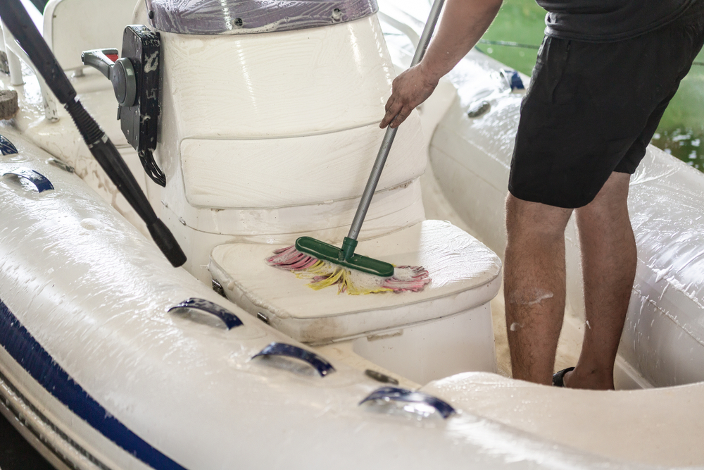 Boat Polishing And Detailing Bruce's Marine